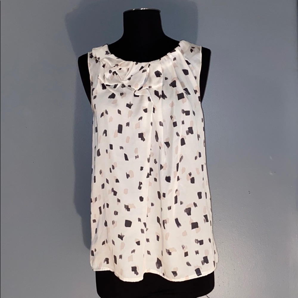 Ann Taylor LOFT Patterned Sleeveless Blouse
